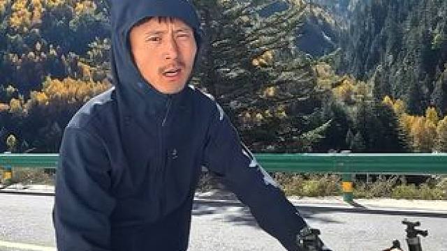 骑行川藏中线，天黑来到小金县入住酒店，整个县城市狭窄又拥挤 #骑行川藏中线