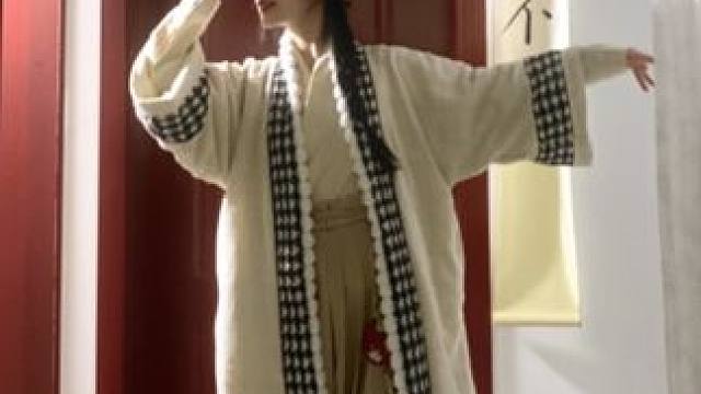 春去秋来只盼闯入你的眼眸～ #国风古韵 #古典舞 #空探枝