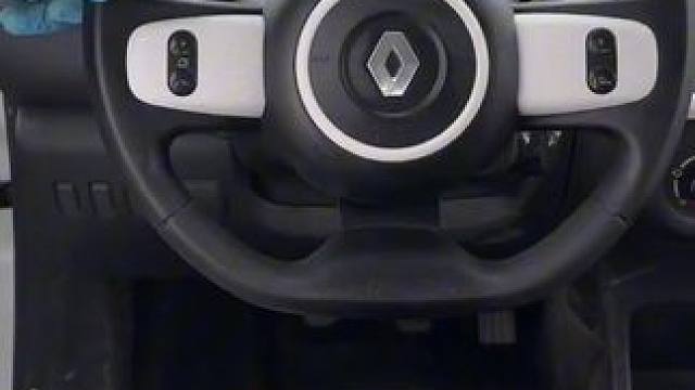 内饰顽固污渍难清理？试试这款#内饰清洗剂，轻松搞定！#污渍轻松去除 #内饰深度清洁