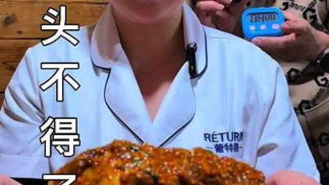 这美女秒羊头不得了#妈呀太香了 #吃货 #美食分享 #食材新鲜才是硬道理