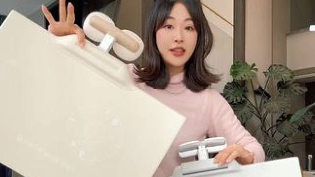 完全不挑桌子，太适合刚上小学的孩子了，新升级的大面板正在活动冲销量，放心冲吧#剑桥树 #剑桥树坐姿矫