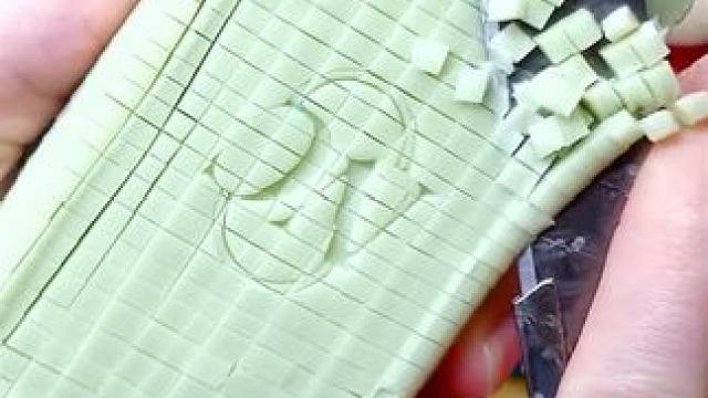 外国小姐姐沉浸式刮香皂 #解压 #沉浸式 #白噪音