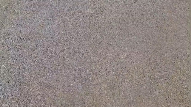 楼梯滚瓶子爆破解压时刻