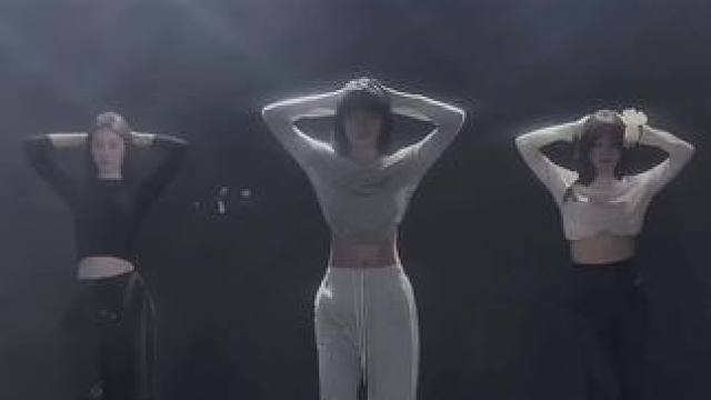 氛围感 宿命感就来了#豆子编舞 #angel #基础爵士 #一学就会系列