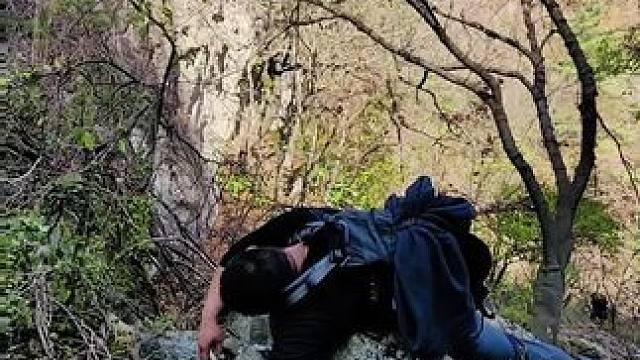 老君山野线，我们在摆烂！#户外 #山顶的风景总要自己去看 #身体和灵魂总有一个在路上 #旅行推荐官