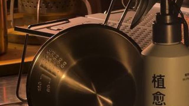 一喷一擦轻松户外洗碗，还可以不过水 全植配方，99.9%抑菌#露营报告 #露营好装备报告