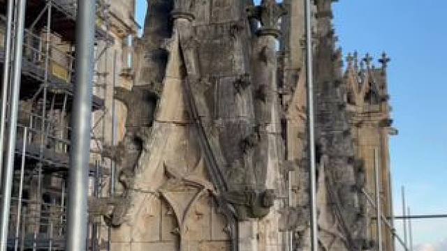 大教堂石匠雕刻艺术作品 #dou上热门 #雕刻 #作品分享