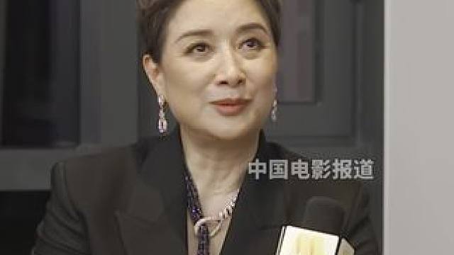 #陈丽君面对流量很清醒 越剧表演艺术家#茅威涛 在采访中谈到#陈丽君 面对流量的清醒态度，作为老师她