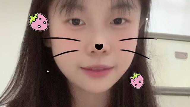 又是你的面孔 带给我是笑容.