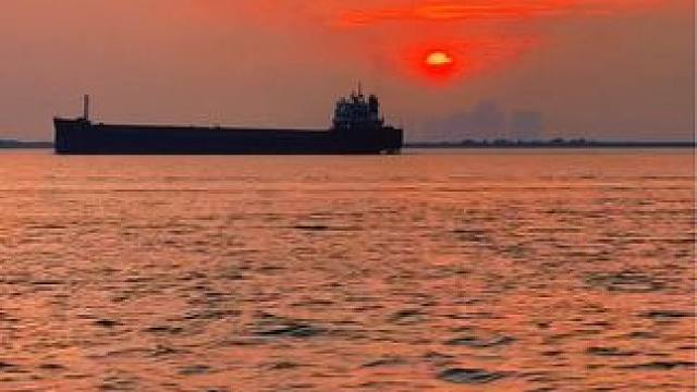 遇到好看的夕阳晚霞怎么拍，教你三种拍摄方法，燃爆你的朋友圈，记得点赞收藏#日落 #晚霞 #夕阳西下落