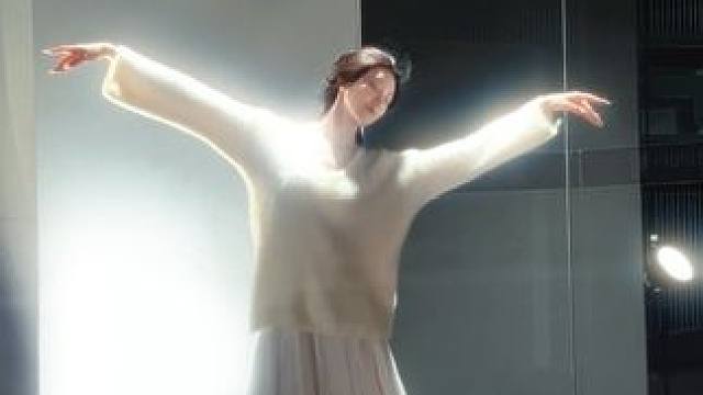 秋已尽，冬可期，心有盼。#匆匆那年舞蹈挑战 #舞蹈 #氛围感