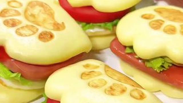 香香软软的，可可爱爱的#虎扒包 孩子见到就超爱吃的小汉堡，做法简单，喜欢什么夹什么#大人小孩都爱吃#