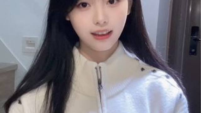 提前学好圣诞手势舞啦#甜妹 #浅跳一下 #手势舞