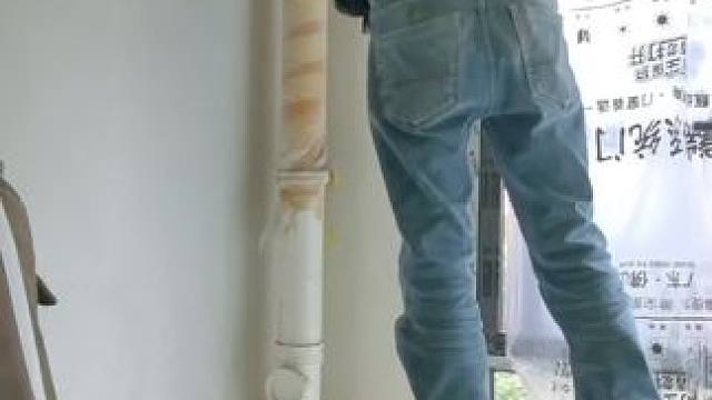 每天都是干活，没办法的，挣钱不易#旧房改造翻新 #二手房翻新 #木工吊顶 #施工现场实拍 #专业的事