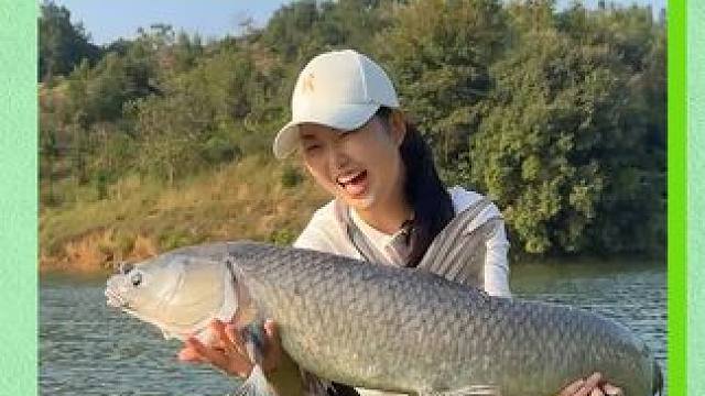 是什么样的鱼才能让佳佳狂叫不止！！！！ #路滑 #佳钓尼岚酷路亚