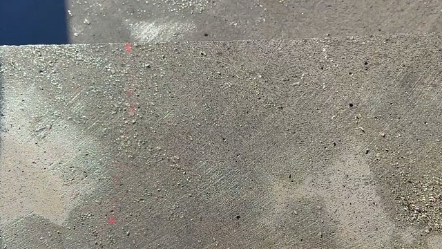 楼梯滚瓶子爆破解压时刻