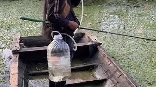 用了这个办法再也不怕鱼儿没有氧气了！#钓鱼 #搞笑