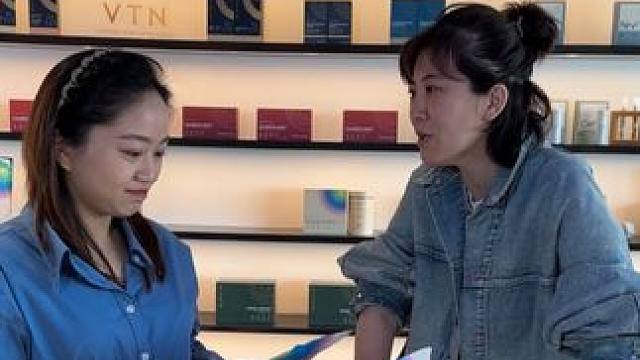 坐16个小时飞机专门来趟澳洲，我就是想给我的粉丝谋福利的！