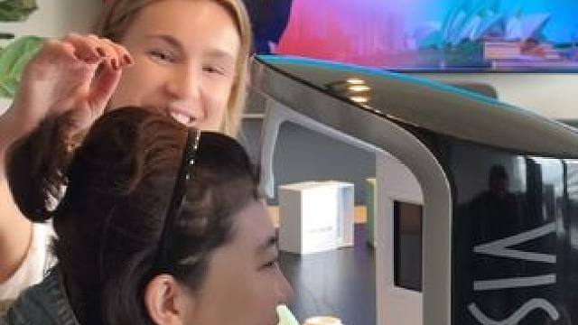 不看不知道，一看吓一跳，这么一看对我的脸还是很有自信的！