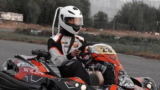 极速激情，卡丁车上的飞驰人生#速度与激情  #卡丁车漂移 #赛道 #卡丁车 #机车