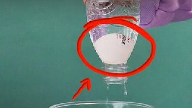 经常给孩子看这套漫画物理化百科书，不仅提升孩子科学思维，更能为以后打下坚实的物理化基础#小实验大道理