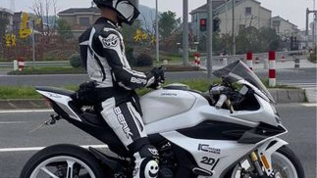 山还是原来的山，但感觉不再是原来的感觉#春风450srs #CFMOTO慈溪店