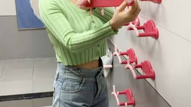 #兔耳脸盆架  可以收纳多个脸盆，家里的鞋刷都可以挂上去，还不占空间#免打孔  #小兔脸盆置物架