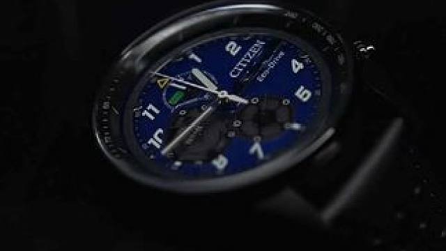 也不知道我的粉丝们喜不喜欢这块表 懂我意思吗家人们#不务正耶 #机车摄影 #r1