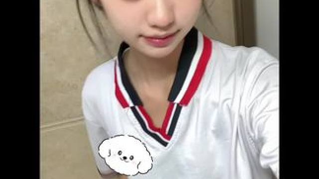 谁不喜欢素颜干干净净的甜妹呢#素颜#原相机