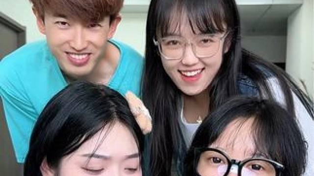 动作配音挑战，哈哈哈哈 #哈哈哈哈哈哈我要笑死了 #真会玩系列 #办公室vlog