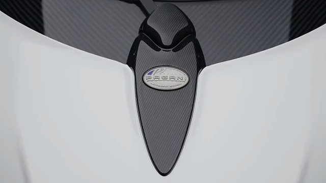 帕加尼顶级跑车