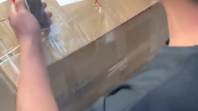 老板画了个谢谢上去