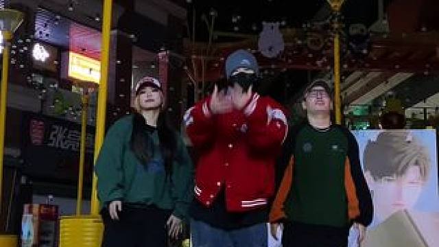 你猜我为啥戴口罩跳舞？？#翻跳