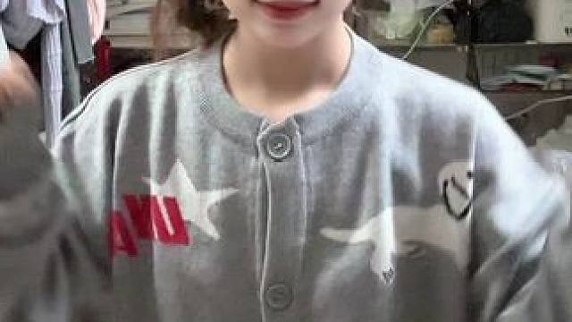 好多小狗～ #简单易学手势舞 #团支书 #一学就会系列 #甜妹本命手势舞