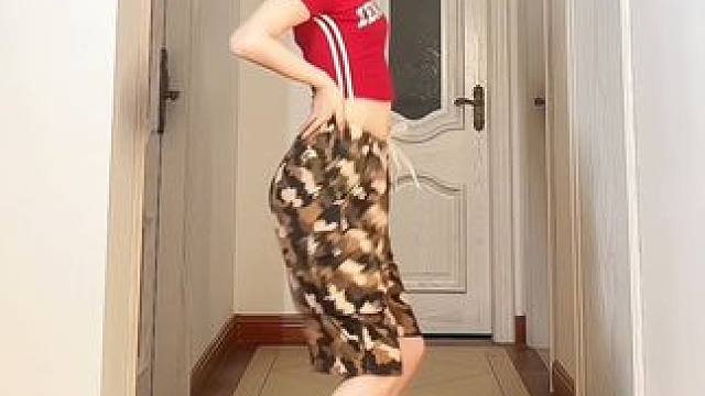 人家在抖胯，我在抖肉#Drip舞蹈分解 #babymonster #kpop舞蹈 #韩舞翻跳 #dr