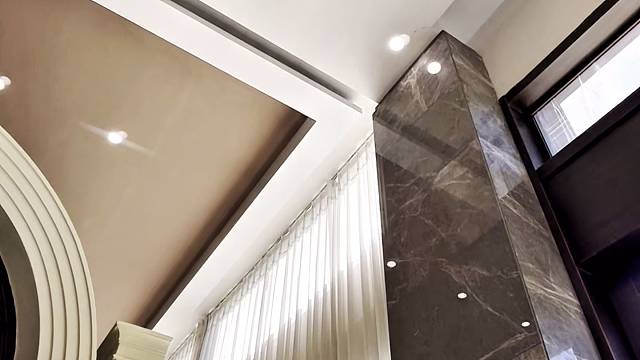 这样的一扇铜门仿佛就是一件艺术品#中宝天一铜门#别墅门#苏州#偏轴门#