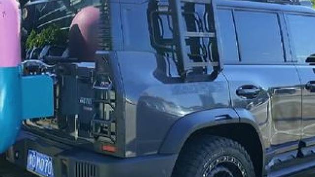 捡塑漫行，治愈环境 旅行者的环保主题#旅心见世界 #旅行家女子俱乐部 #捷途女神的改车日记 #捷途全