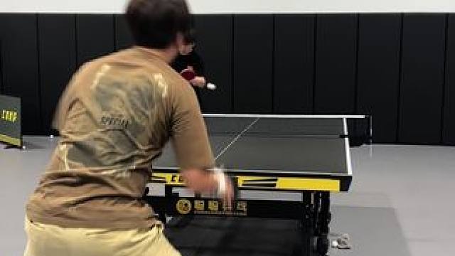 半月板老伤复发～好久没打球了！