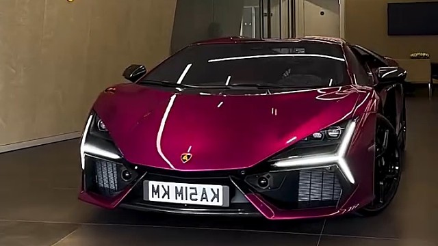 别犹豫，艾特谁就让谁给你买 兰博基尼超跑