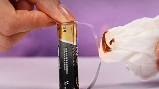 物理化只有一个绝招，经常带孩子看这套漫画物理化知识启蒙书，不仅提升孩子科学思维，更能为以后打下坚实的