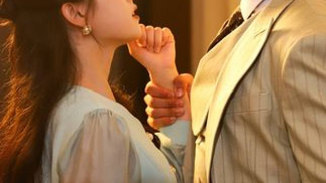 QY#分居后禁欲总裁缠她上瘾