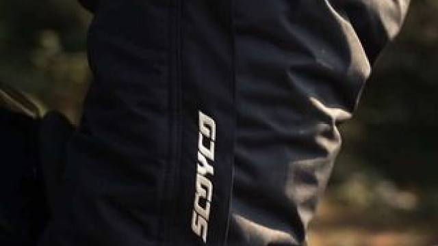 穿秋裤的季节要来了 #赛羽 #骑车去撒野 #机车摄影 #450mt