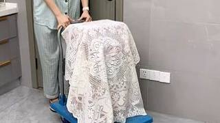 #可伸縮拖鞋架   涼鞋拖鞋用它收納不占空間，還能當(dāng)個#可伸縮毛巾架  使用，衛(wèi)生間干凈整潔多了#免