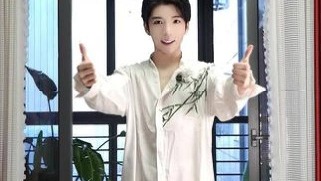 不管你练不练.我每天都教.动作简单.反复去练. #努力成为更好的自己#一起来锻炼 #一个动暴汗燃脂瘦