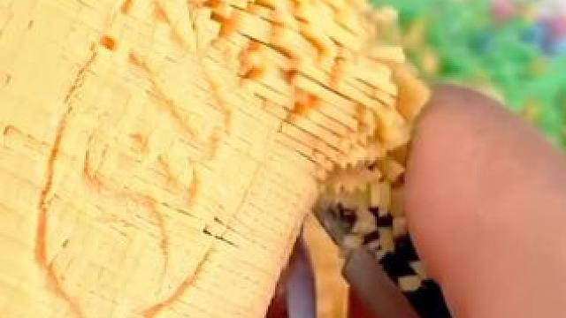 《怪味默默》点击左下角链接，下载书旗小说，即可看到后续