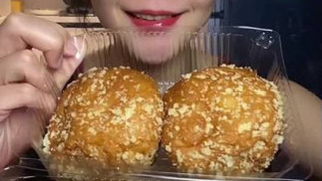 #吃饭啦#吃甜品#爱就是一起吃好多好多顿饭 #哪道菜是你的下饭神器 #烤玉米才是冬天该有的样子