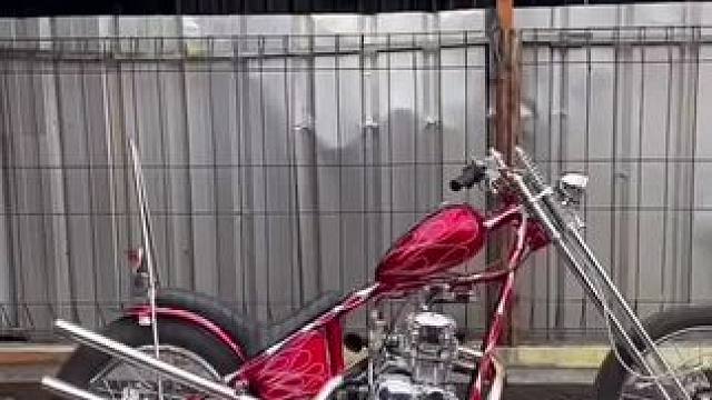 我 提一嘴啊！ #创作灵感 #chopperlife #摩托车改装 #国外合法改装 #摩托车回头率爆