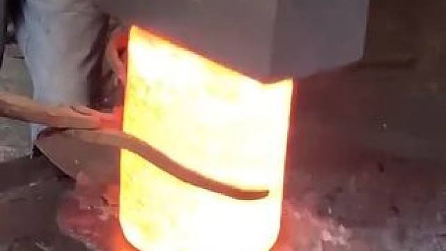 金属锻造 #是时候展现真正的技术了 #锻造