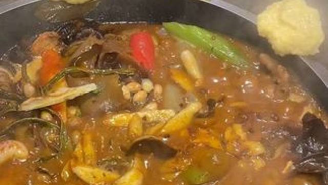 #山城柴火鸡#柏溪美食#谁懂这一口的好吃程度 #农家柴火鸡做法