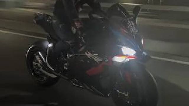 感受风和自由#宝马m1000rr #热爱机车热爱生活